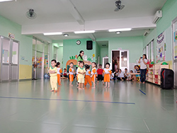 Một ngày tập làm cô giáo mầm non của sinh viên ngành sư phạm